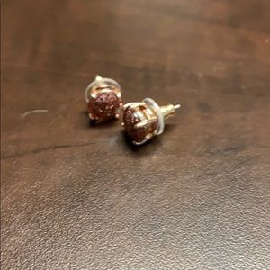 Beutiful rose sparkling earings